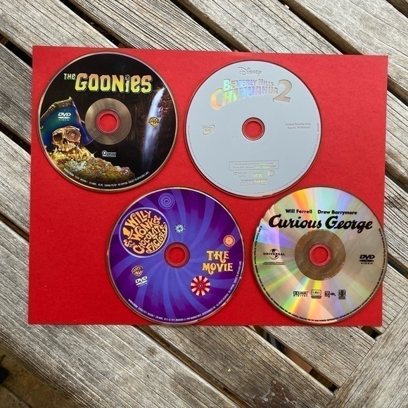 SET of TWENTY ONE Family Movie DVDs Disney Goonies Willy Wonka Michael Jackson - Picture 1 of 8